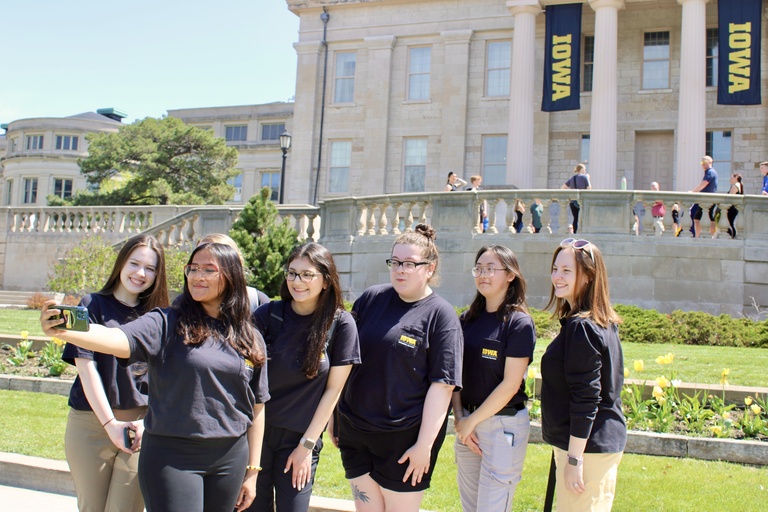 orientation leaders